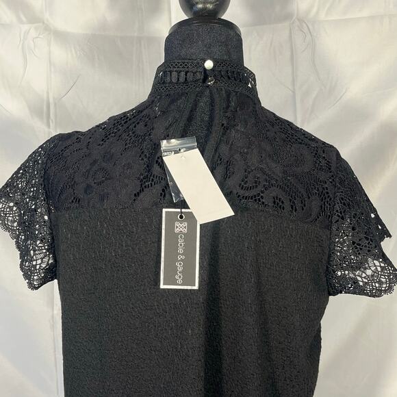 Cable and Gauge Women’s Black detailed blouse - Picture 6 of 14